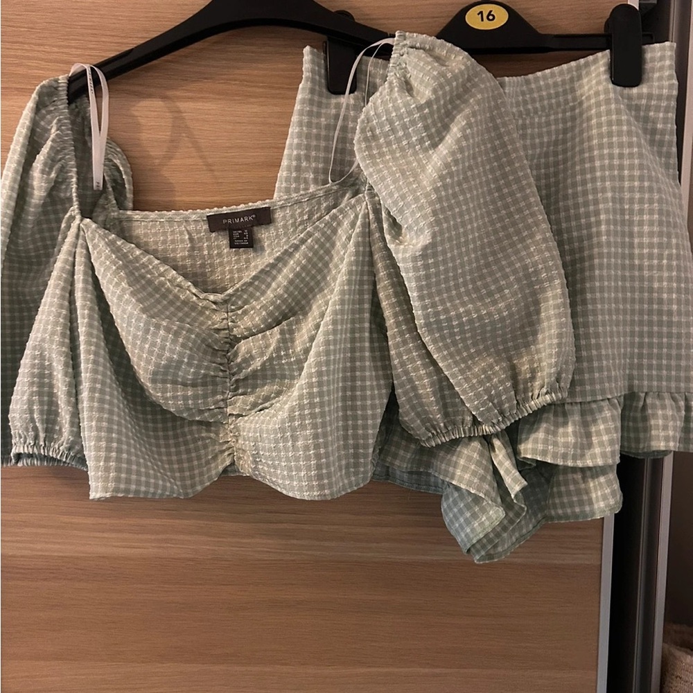 Zara Light Green Checkered Puff Sleeve Blouse